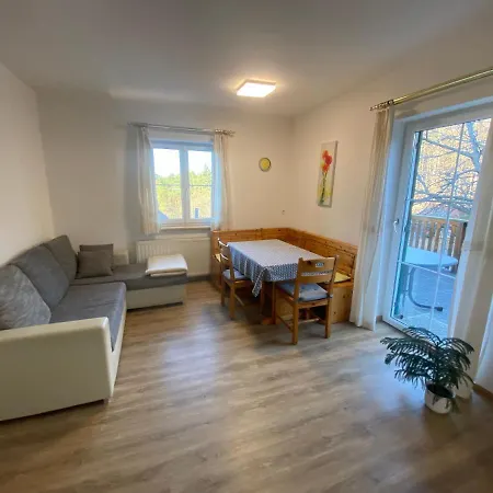 Bio-hof Windhaber Gospodarstwo agroturystyczne *